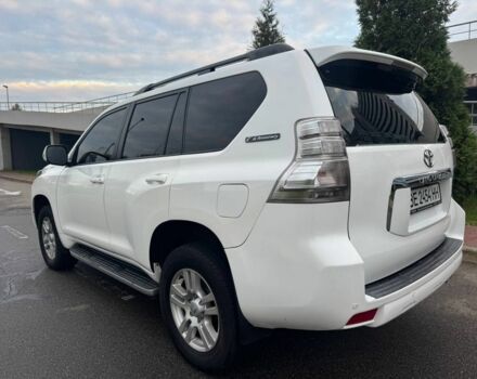 Белый Тойота Ленд Крузер Прадо 150, объемом двигателя 4 л и пробегом 237 тыс. км за 19700 $, фото 13 на Automoto.ua