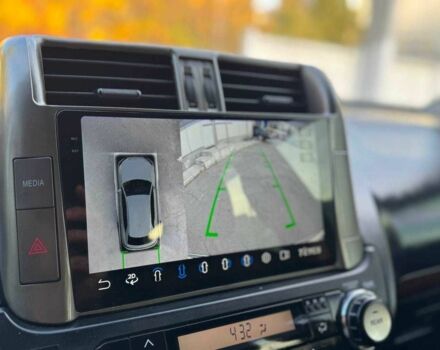 Белый Тойота Ленд Крузер Прадо 150, объемом двигателя 3 л и пробегом 202 тыс. км за 23900 $, фото 17 на Automoto.ua