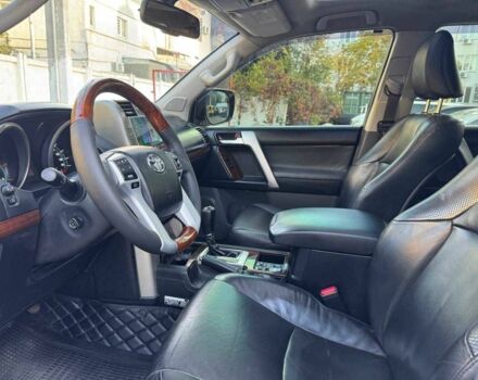 Белый Тойота Ленд Крузер Прадо 150, объемом двигателя 3 л и пробегом 202 тыс. км за 23900 $, фото 9 на Automoto.ua