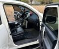Белый Тойота Ленд Крузер Прадо 150, объемом двигателя 3 л и пробегом 250 тыс. км за 25000 $, фото 5 на Automoto.ua
