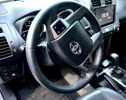 Белый Тойота Ленд Крузер Прадо 150, объемом двигателя 2.7 л и пробегом 233 тыс. км за 19000 $, фото 10 на Automoto.ua