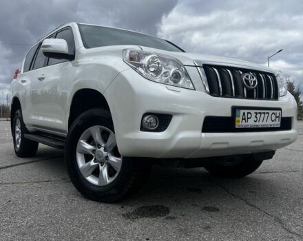 Тойота Ленд Крузер Прадо 150 2012 в Запорожье на Automoto.ua Белый Тойота Ленд Крузер Прадо 150, объемом двигателя 2.7 л и пробегом 38 тыс. км за 29000 $, фото 4 на Automoto.ua