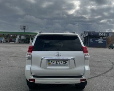 Тойота Ленд Крузер Прадо 150 2012 в Запорожье на Automoto.ua Белый Тойота Ленд Крузер Прадо 150, объемом двигателя 2.7 л и пробегом 38 тыс. км за 29000 $, фото 18 на Automoto.ua