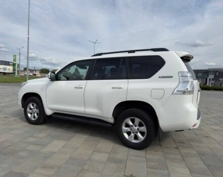 Білий Тойота Ленд Крузер Прадо 150, об'ємом двигуна 3 л та пробігом 208 тис. км за 27300 $, фото 2 на Automoto.ua