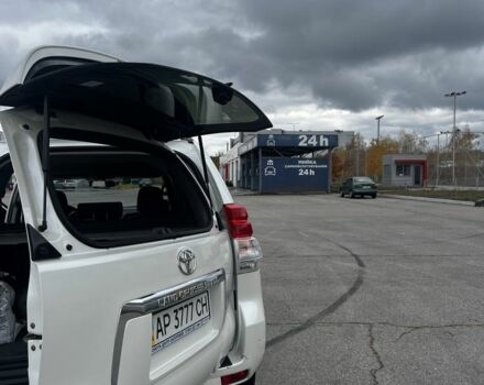 Тойота Ленд Крузер Прадо 150 2012 в Запорожье на Automoto.ua Белый Тойота Ленд Крузер Прадо 150, объемом двигателя 2.7 л и пробегом 38 тыс. км за 29000 $, фото 9 на Automoto.ua