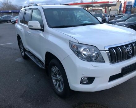 Белый Тойота Ленд Крузер Прадо 150, объемом двигателя 3 л и пробегом 121 тыс. км за 12800 $, фото 23 на Automoto.ua