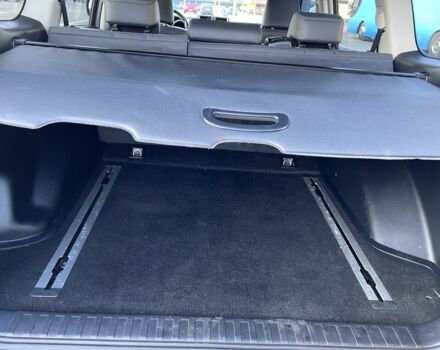 Белый Тойота Ленд Крузер Прадо 150, объемом двигателя 3 л и пробегом 95 тыс. км за 33500 $, фото 5 на Automoto.ua