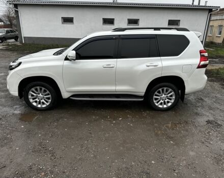 Белый Тойота Ленд Крузер Прадо 150, объемом двигателя 3 л и пробегом 148 тыс. км за 27500 $, фото 10 на Automoto.ua