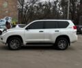 Белый Тойота Ленд Крузер Прадо 150, объемом двигателя 2.7 л и пробегом 178 тыс. км за 18500 $, фото 1 на Automoto.ua