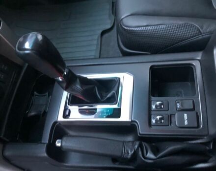 Белый Тойота Ленд Крузер Прадо 150, объемом двигателя 3 л и пробегом 121 тыс. км за 12800 $, фото 5 на Automoto.ua