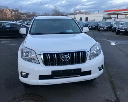 Белый Тойота Ленд Крузер Прадо 150, объемом двигателя 3 л и пробегом 121 тыс. км за 12800 $, фото 22 на Automoto.ua