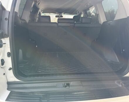 Белый Тойота Ленд Крузер Прадо 150, объемом двигателя 3 л и пробегом 257 тыс. км за 27500 $, фото 11 на Automoto.ua