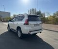 Белый Тойота Ленд Крузер Прадо 150, объемом двигателя 3 л и пробегом 257 тыс. км за 27500 $, фото 4 на Automoto.ua