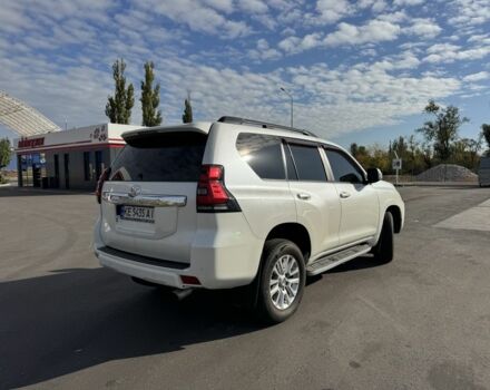 Белый Тойота Ленд Крузер Прадо 150, объемом двигателя 3 л и пробегом 257 тыс. км за 27500 $, фото 3 на Automoto.ua