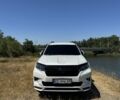 Белый Тойота Ленд Крузер Прадо 150, объемом двигателя 3 л и пробегом 320 тыс. км за 27000 $, фото 1 на Automoto.ua