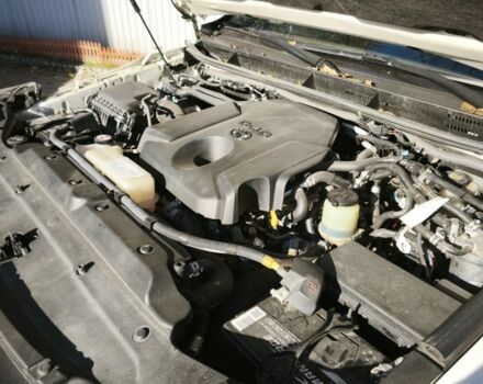 Белый Тойота Ленд Крузер Прадо 150, объемом двигателя 2.8 л и пробегом 156 тыс. км за 22000 $, фото 10 на Automoto.ua