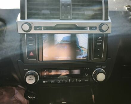 Белый Тойота Ленд Крузер Прадо 150, объемом двигателя 2.8 л и пробегом 156 тыс. км за 22000 $, фото 6 на Automoto.ua