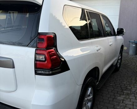 Белый Тойота Ленд Крузер Прадо 150, объемом двигателя 2.8 л и пробегом 98 тыс. км за 35333 $, фото 13 на Automoto.ua