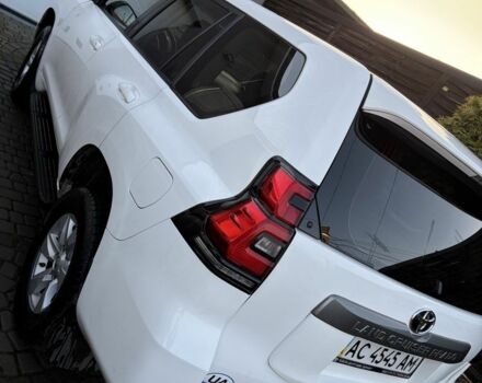 Белый Тойота Ленд Крузер Прадо 150, объемом двигателя 2.8 л и пробегом 98 тыс. км за 35333 $, фото 14 на Automoto.ua