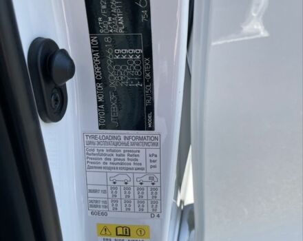 Белый Тойота Ленд Крузер Прадо 150, объемом двигателя 2.7 л и пробегом 59 тыс. км за 34000 $, фото 15 на Automoto.ua