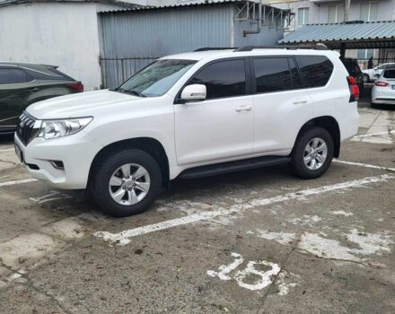 Белый Тойота Ленд Крузер Прадо 150, объемом двигателя 2.7 л и пробегом 152 тыс. км за 30500 $, фото 1 на Automoto.ua