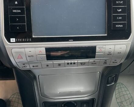 Белый Тойота Ленд Крузер Прадо 150, объемом двигателя 2.7 л и пробегом 59 тыс. км за 34000 $, фото 14 на Automoto.ua