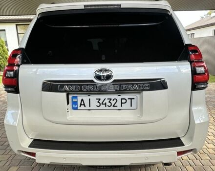 Білий Тойота Ленд Крузер Прадо 150, об'ємом двигуна 2.8 л та пробігом 101 тис. км за 40000 $, фото 6 на Automoto.ua