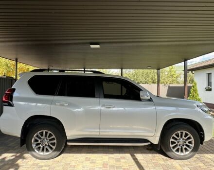 Білий Тойота Ленд Крузер Прадо 150, об'ємом двигуна 2.8 л та пробігом 101 тис. км за 40000 $, фото 4 на Automoto.ua