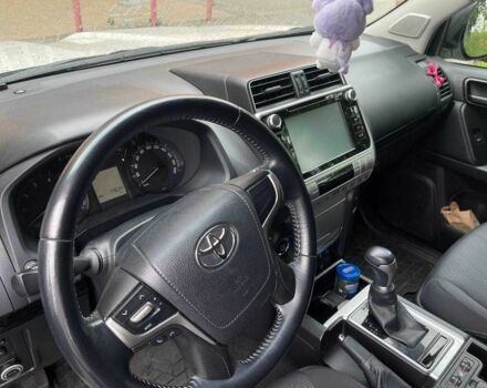 Білий Тойота Ленд Крузер Прадо 150, об'ємом двигуна 0 л та пробігом 80 тис. км за 36500 $, фото 9 на Automoto.ua