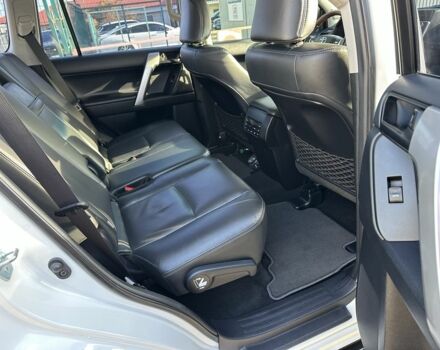 Білий Тойота Ленд Крузер Прадо 150, об'ємом двигуна 4 л та пробігом 132 тис. км за 39900 $, фото 16 на Automoto.ua