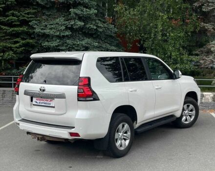 Білий Тойота Ленд Крузер Прадо 150, об'ємом двигуна 0 л та пробігом 80 тис. км за 36500 $, фото 5 на Automoto.ua