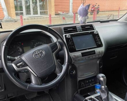 Білий Тойота Ленд Крузер Прадо 150, об'ємом двигуна 0 л та пробігом 80 тис. км за 36500 $, фото 8 на Automoto.ua
