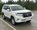 Білий Тойота Ленд Крузер Прадо 150, об'ємом двигуна 4 л та пробігом 70 тис. км за 39999 $, фото 5 на Automoto.ua