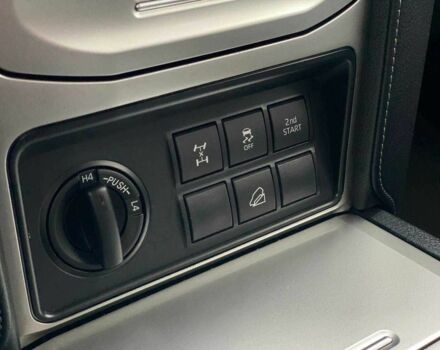 Білий Тойота Ленд Крузер Прадо 150, об'ємом двигуна 4 л та пробігом 130 тис. км за 44490 $, фото 20 на Automoto.ua