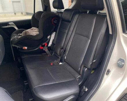 Білий Тойота Ленд Крузер Прадо 150, об'ємом двигуна 4 л та пробігом 130 тис. км за 44490 $, фото 10 на Automoto.ua