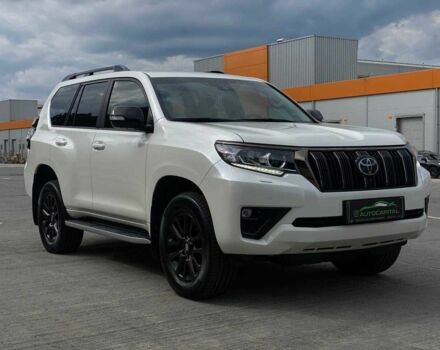 Білий Тойота Ленд Крузер Прадо 150, об'ємом двигуна 4 л та пробігом 130 тис. км за 44490 $, фото 2 на Automoto.ua