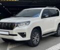 Белый Тойота Ленд Крузер Прадо 150, объемом двигателя 4 л и пробегом 38 тыс. км за 55000 $, фото 2 на Automoto.ua