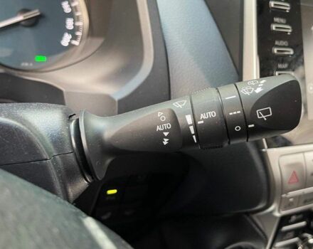 Белый Тойота Ленд Крузер Прадо 150, объемом двигателя 4 л и пробегом 38 тыс. км за 55000 $, фото 16 на Automoto.ua