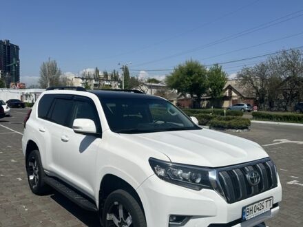 Білий Тойота Ленд Крузер Прадо 150, об'ємом двигуна 2.7 л та пробігом 159 тис. км за 23500 $, фото 1 на Automoto.ua