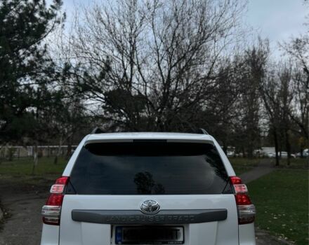 Білий Тойота Ленд Крузер Прадо 150, об'ємом двигуна 3 л та пробігом 280 тис. км за 27500 $, фото 1 на Automoto.ua