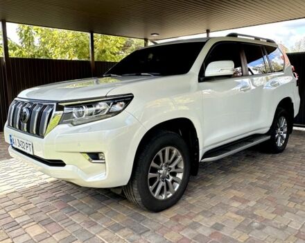 Белый Тойота Ленд Крузер Прадо 150, объемом двигателя 2.8 л и пробегом 101 тыс. км за 40000 $, фото 1 на Automoto.ua