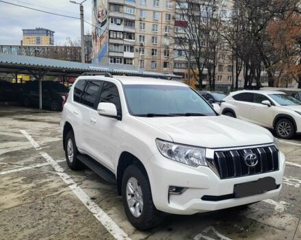 Белый Тойота Ленд Крузер Прадо 150, объемом двигателя 2.7 л и пробегом 152 тыс. км за 30500 $, фото 1 на Automoto.ua