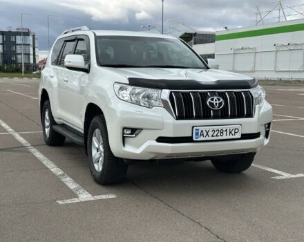 Білий Тойота Ленд Крузер Прадо 150, об'ємом двигуна 4 л та пробігом 70 тис. км за 39999 $, фото 1 на Automoto.ua