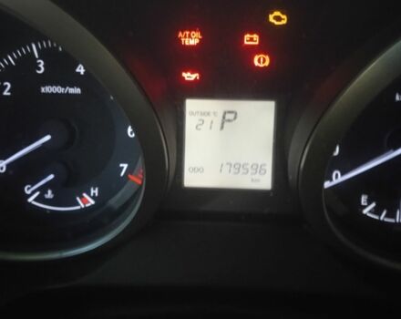 Бежевий Тойота Ленд Крузер Прадо 150, об'ємом двигуна 2.7 л та пробігом 180 тис. км за 24999 $, фото 3 на Automoto.ua