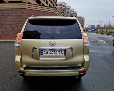 Бежевий Тойота Ленд Крузер Прадо 150, об'ємом двигуна 3 л та пробігом 459 тис. км за 21600 $, фото 10 на Automoto.ua
