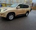 Бежевий Тойота Ленд Крузер Прадо 150, об'ємом двигуна 3 л та пробігом 459 тис. км за 21600 $, фото 11 на Automoto.ua