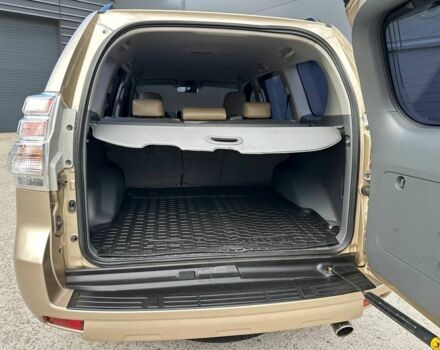 Бежевый Тойота Ленд Крузер Прадо 150, объемом двигателя 3 л и пробегом 218 тыс. км за 25000 $, фото 18 на Automoto.ua