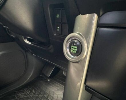 Бежевый Тойота Ленд Крузер Прадо 150, объемом двигателя 3 л и пробегом 218 тыс. км за 25000 $, фото 20 на Automoto.ua