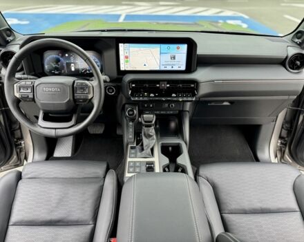 Бежевый Тойота Ленд Крузер Прадо 150, объемом двигателя 2.8 л и пробегом 15 тыс. км за 67900 $, фото 16 на Automoto.ua