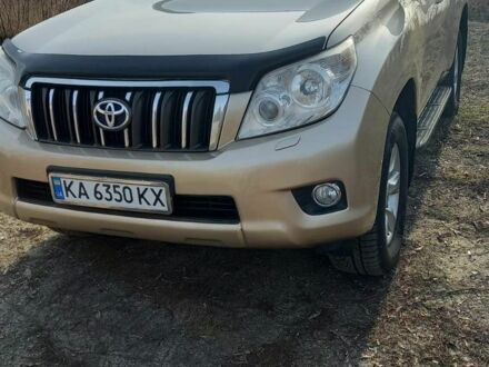 Тойота Ленд Крузер Прадо 150 2012 у Борисполе на Automoto.ua Бежевий Тойота Ленд Крузер Прадо 150, об'ємом двигуна 3 л та пробігом 320 тис. км за 19000 $, фото 1 на Automoto.ua